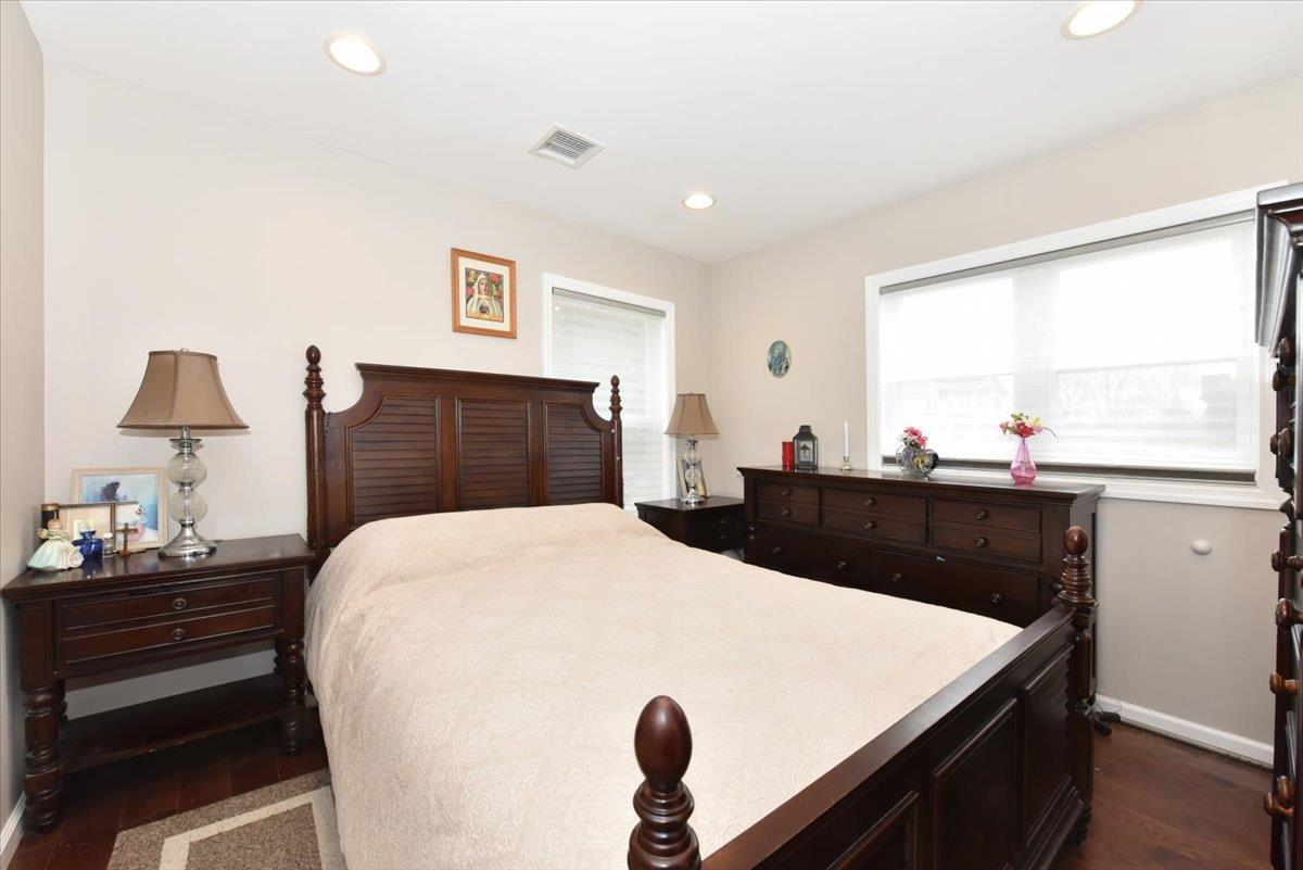 3 Neptune Place, Massapequa, New York image 20