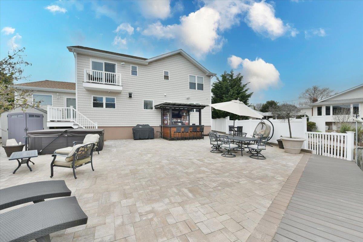 3 Neptune Place, Massapequa, New York image 36