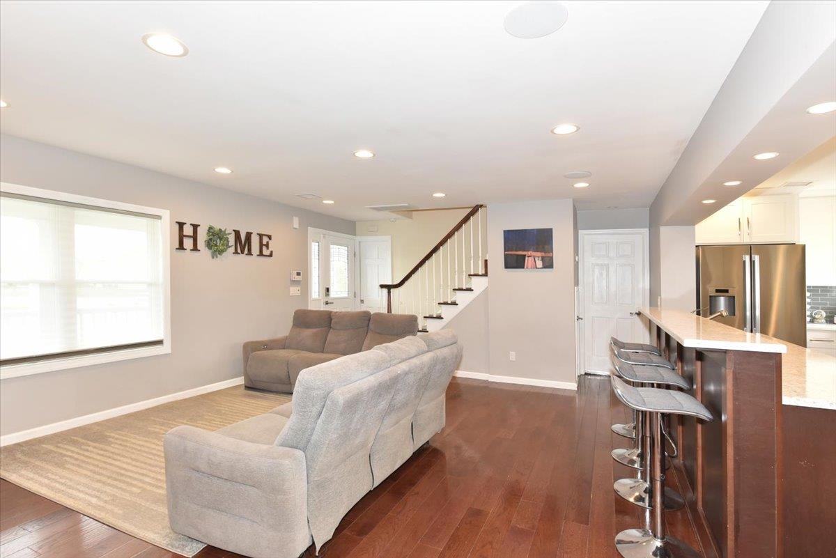 3 Neptune Place, Massapequa, New York image 12