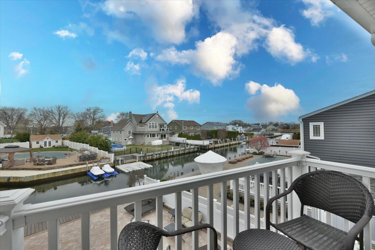 3 Neptune Place, Massapequa, New York image 27