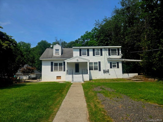 16 ERNEST LN, MAHOPAC, NY 10541 - Image ae42f364ed19cc431f81f3dc1b71bdc8/4120731998