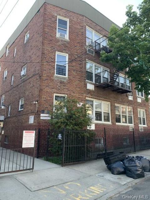 88-22 172nd Street Jamaica NY 11432