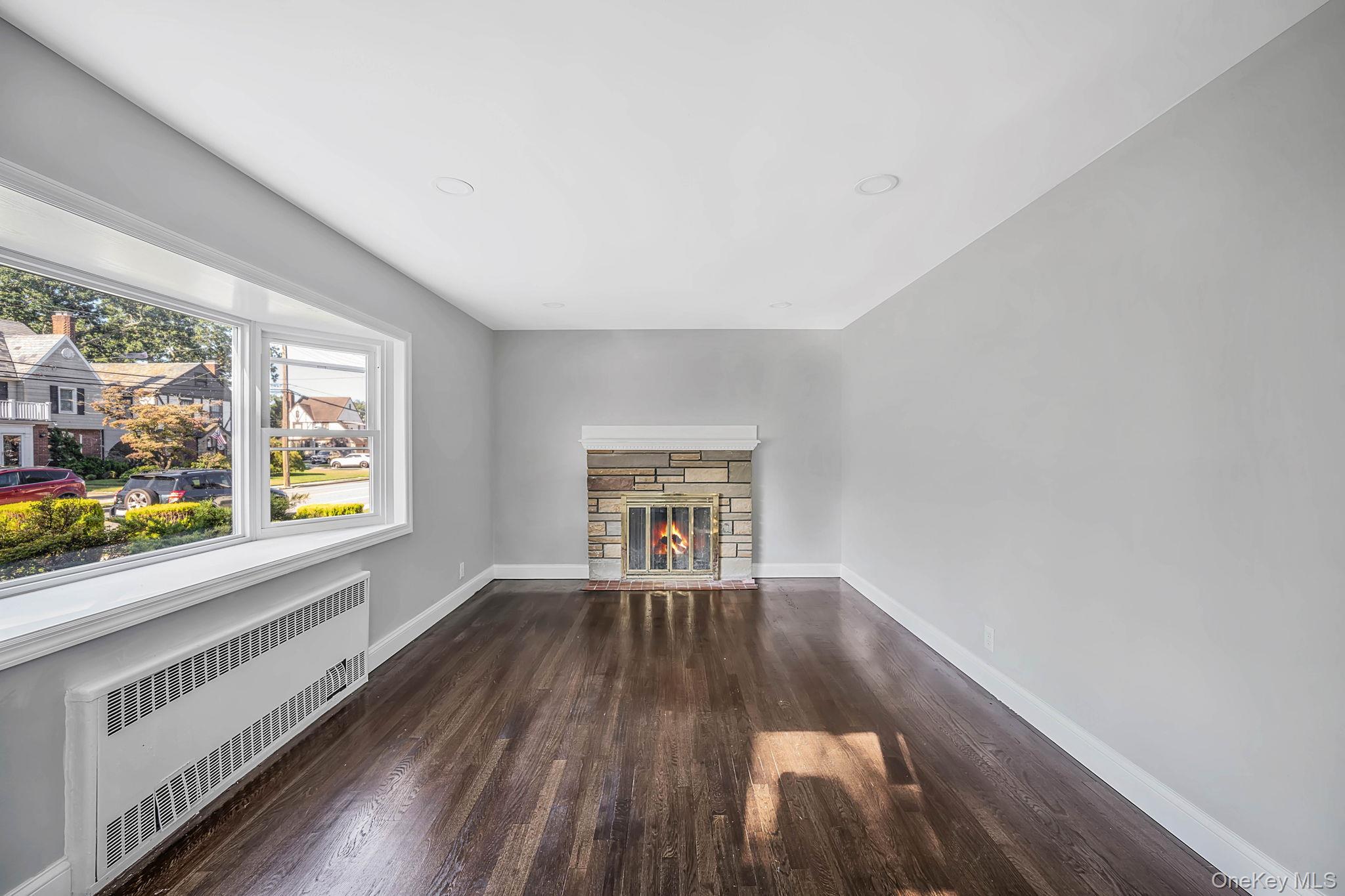 1 Hudson Court