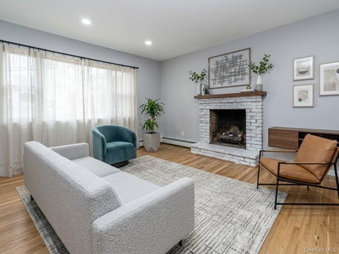 Homes For Rent - 19 Elm Street<br/> Greenvale, NY 11548