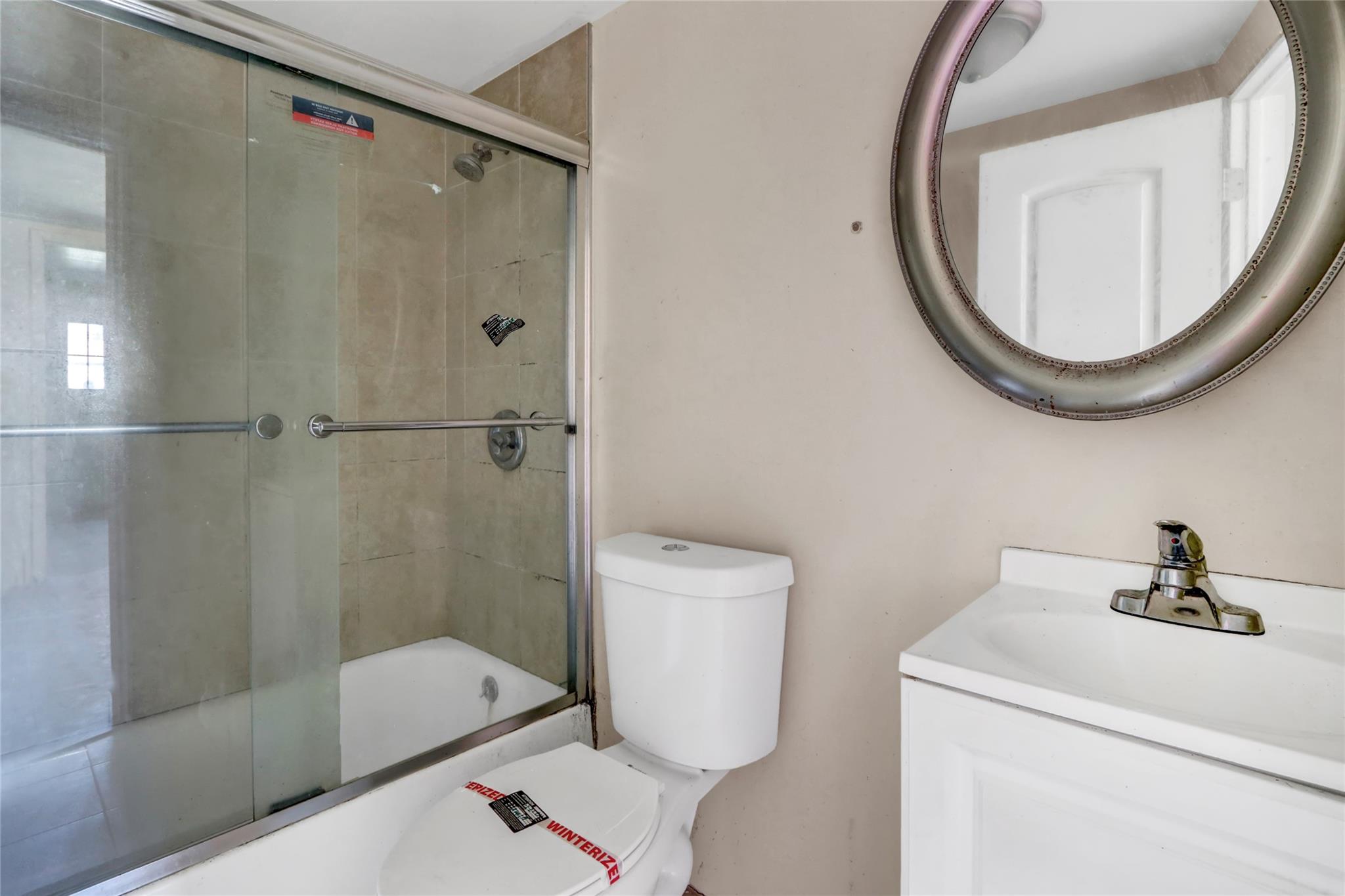 42 N Nostrand Avenue, Brentwood, New York image 24
