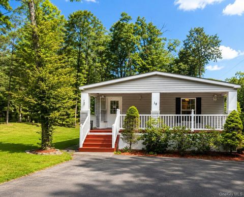 Photo of 131 Rymrock Road #18, Kingston, NY 12401 (MLS # 1029656)