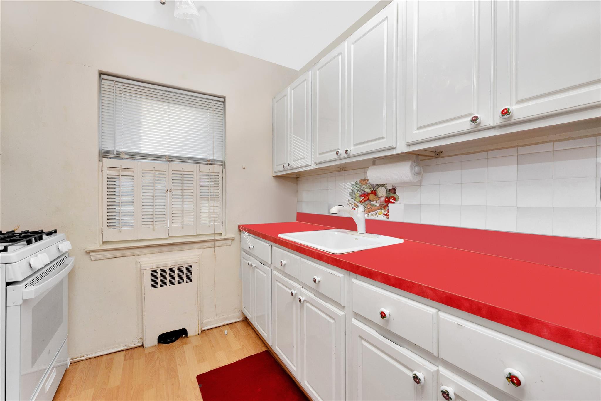 197-09 W Dunton Avenue #1, Hollis, New York image 6