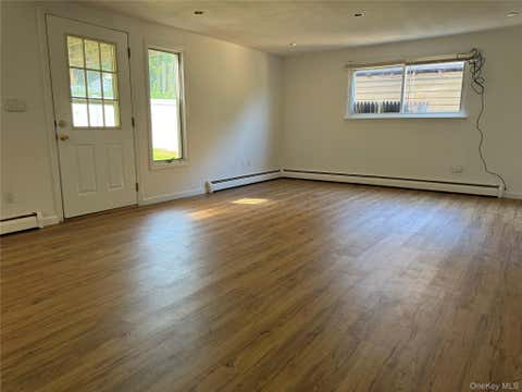 Apartment For Rent - 46 W Lane Drive<br/> Plainview, NY 11803