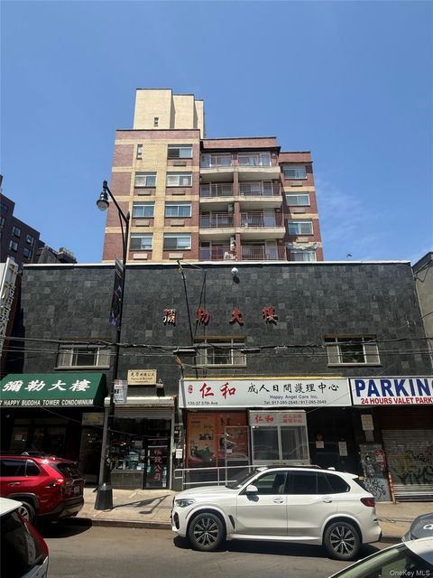Condo For Sale - 13537 37th Avenue #3C<br/> Flushing, NY 11354