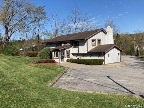3 Center Hill Road Monroe NY 10950