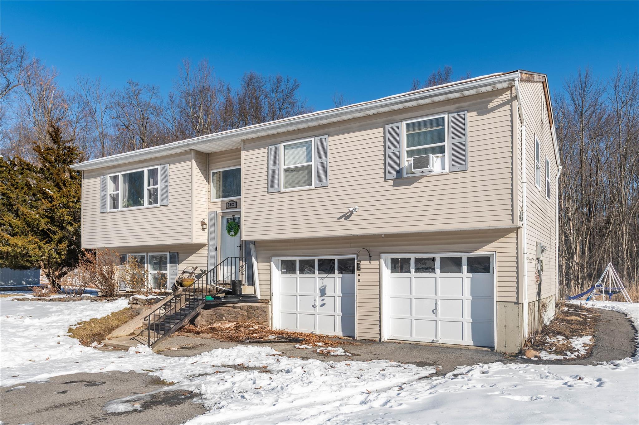 302 Teal Court, Newburgh, New York image 30