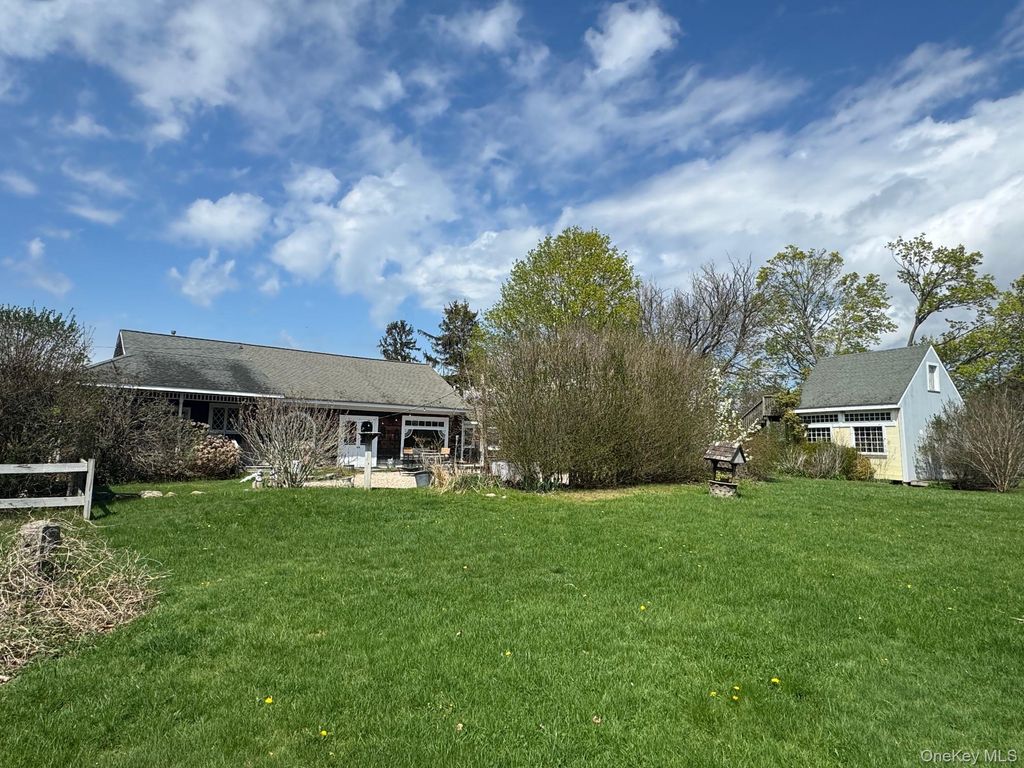 Photo of 12 Herricks Lane, Jamesport, NY 11901 (MLS # 985572)