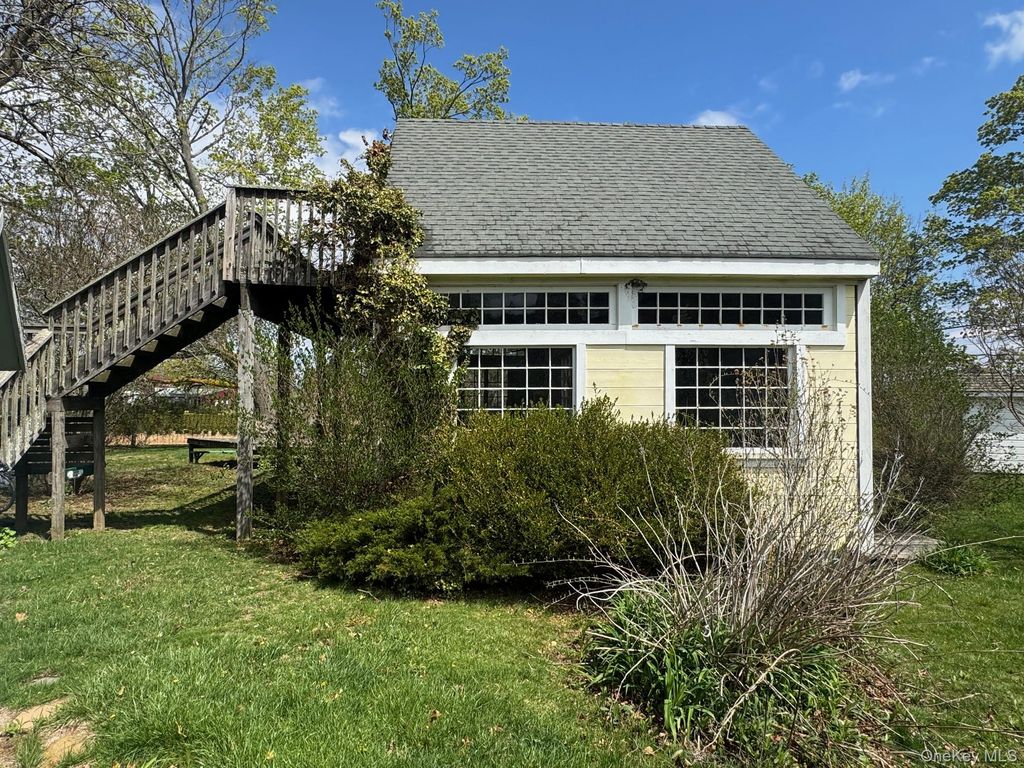 Photo of 12 Herricks Lane, Jamesport, NY 11901 (MLS # 985572)