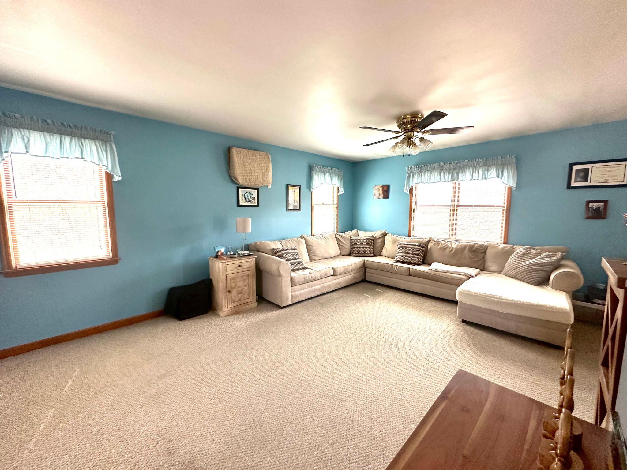255 W Yaphank Avenue, Yaphank, New York image 6