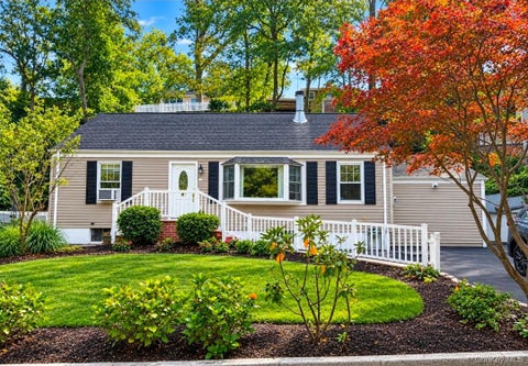 Photo of 183 Mill Dam Road, Centerport, NY 11721 (MLS # 1064604)