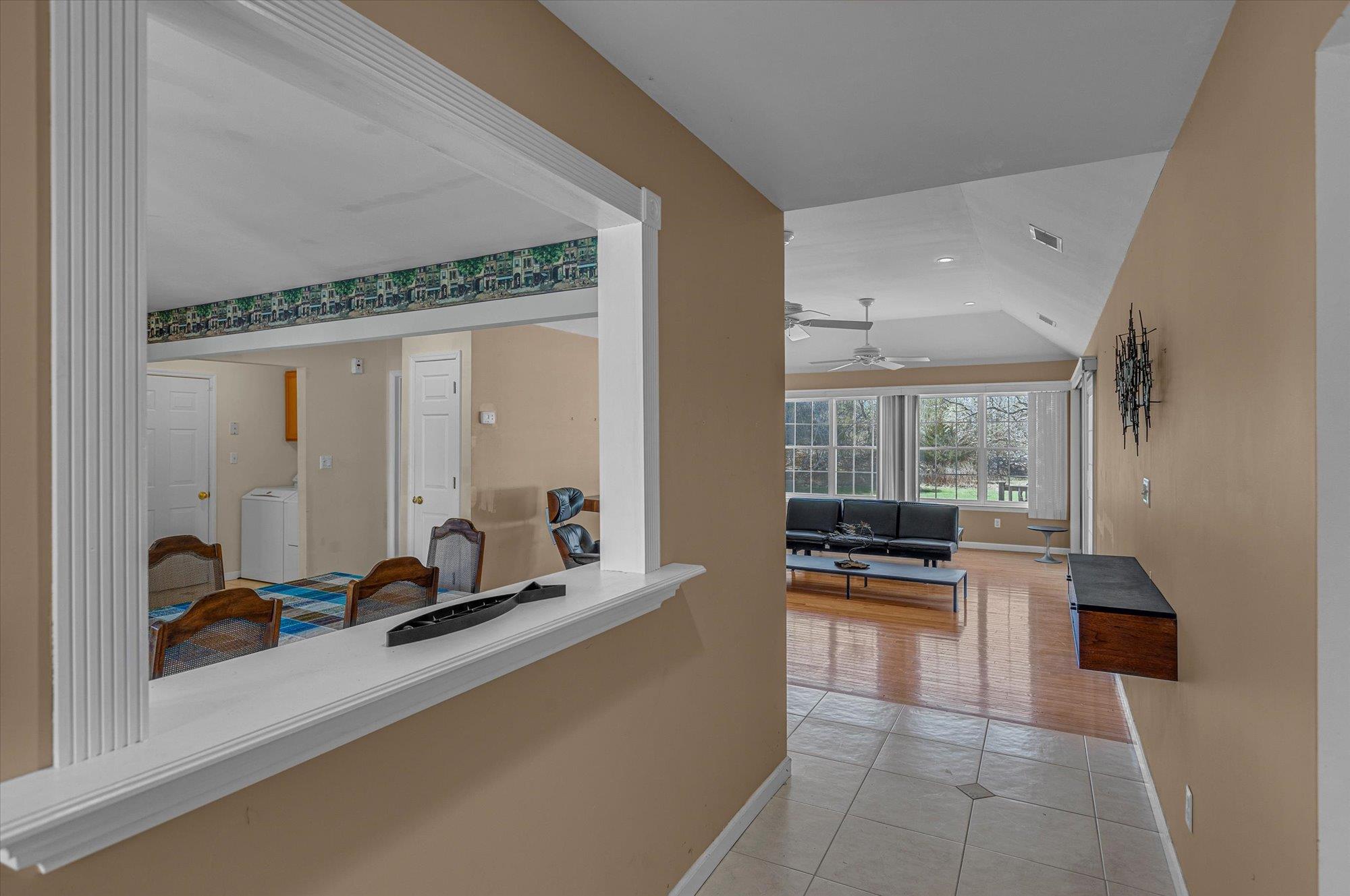 4 Paige Lane, Moriches, New York image 3