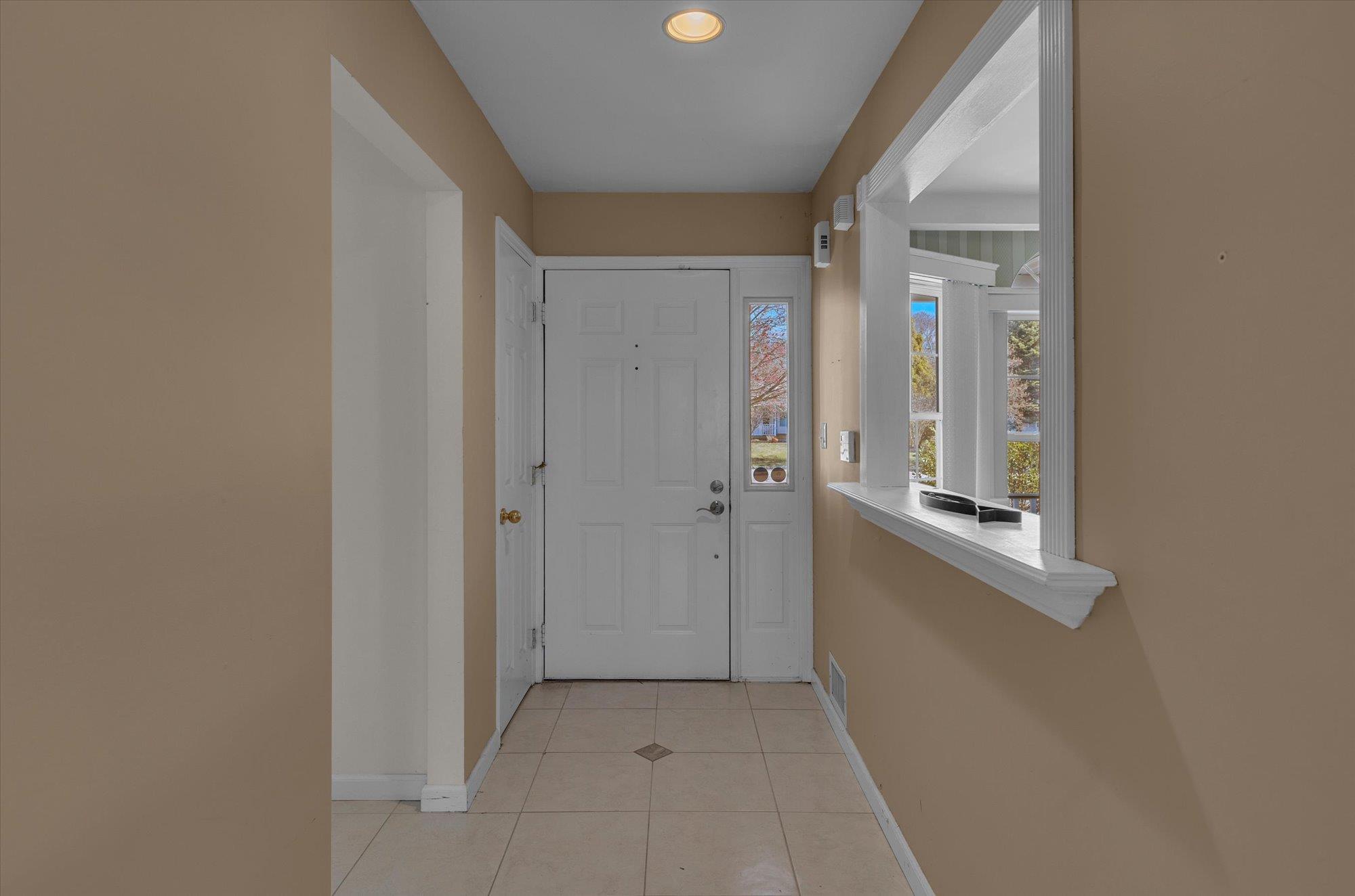 4 Paige Lane, Moriches, New York image 2