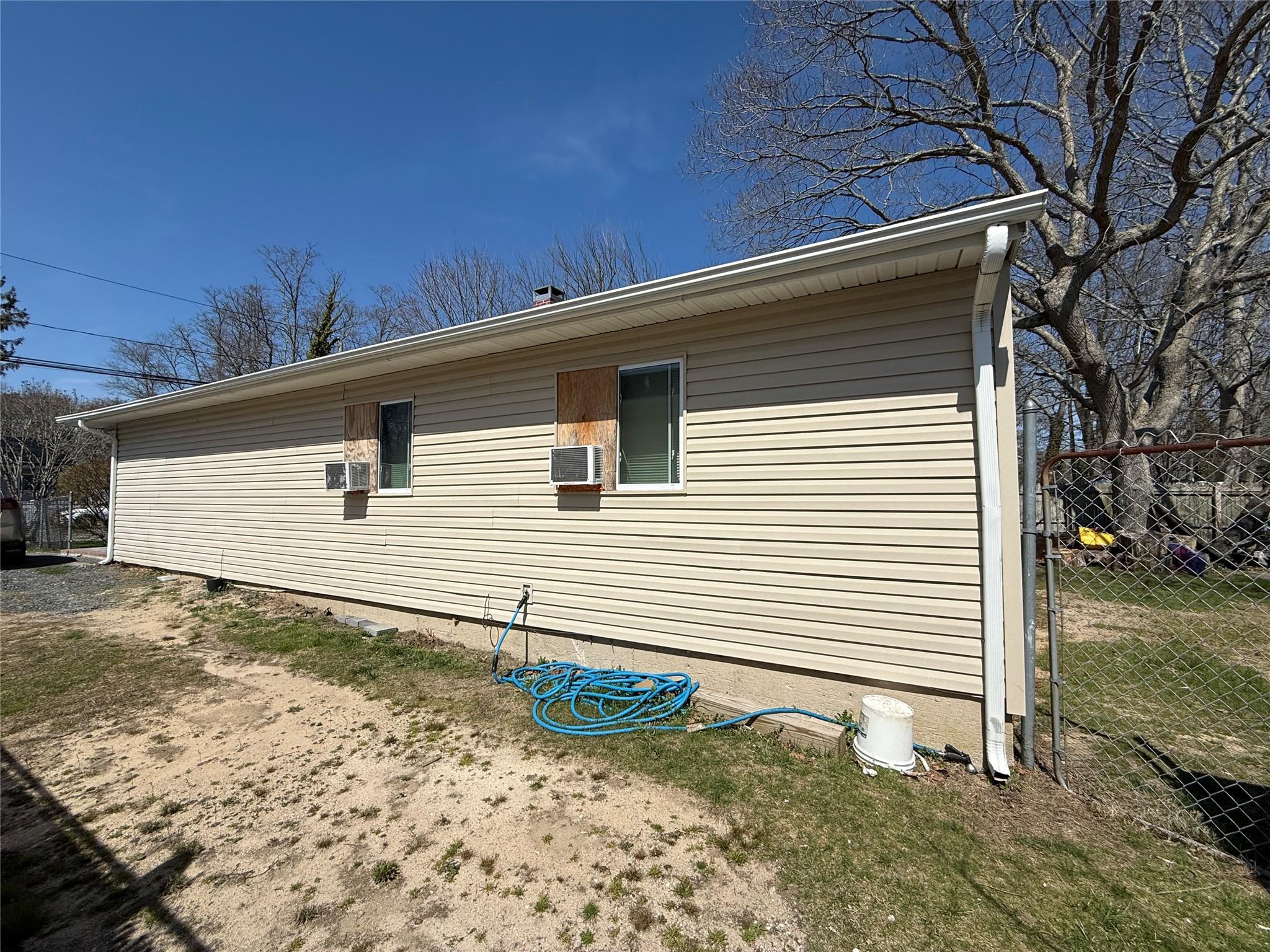 56 Brushwood Drive, Shirley, New York image 19
