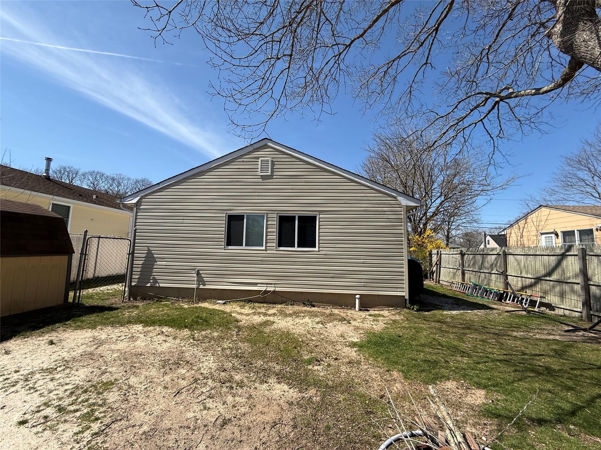 56 Brushwood Drive, Shirley, New York image 20