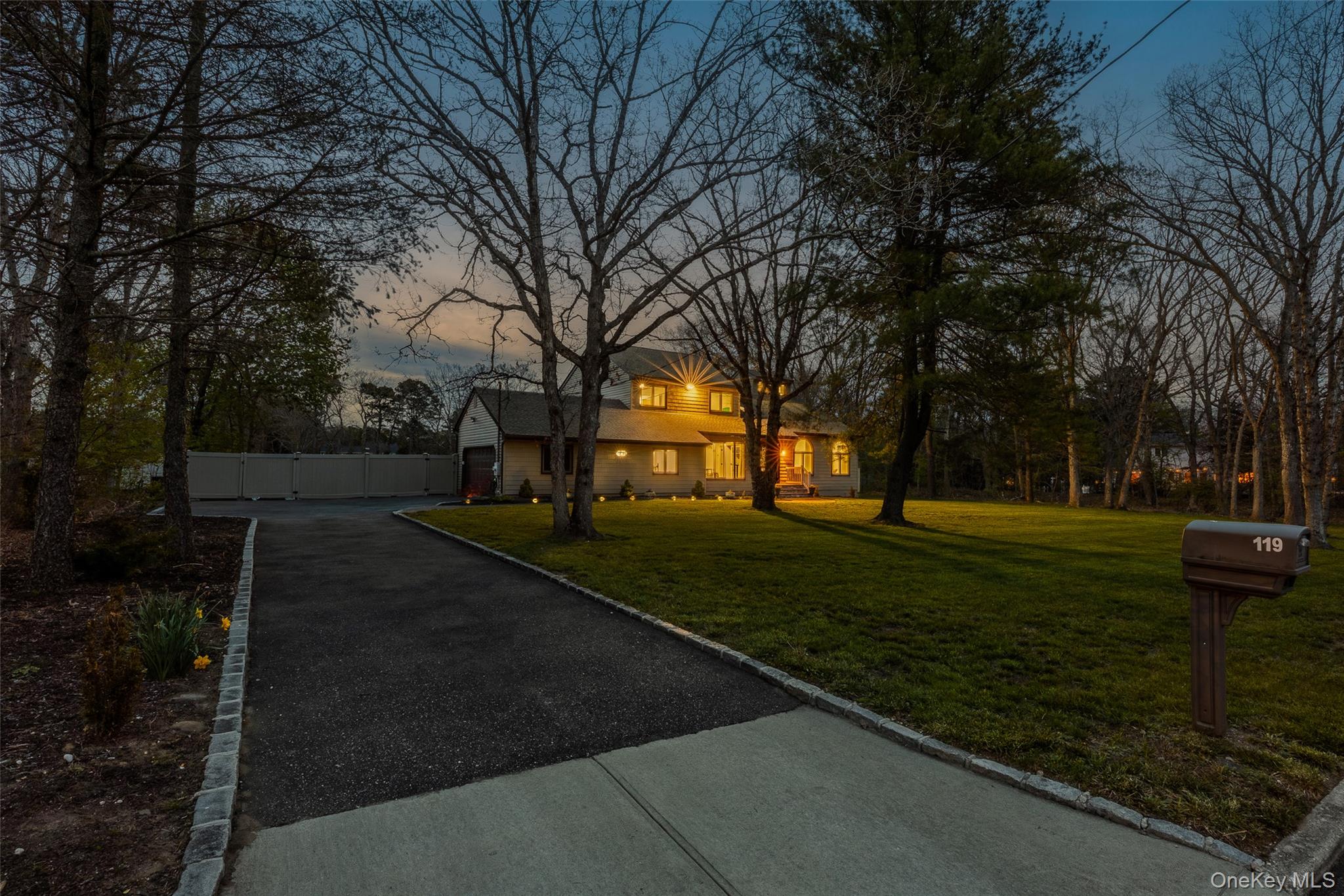 119 Helme Avenue