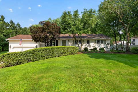 Homes For Sale - 2718 Quaker Church Road<br/> Yorktown Heights, NY 10598