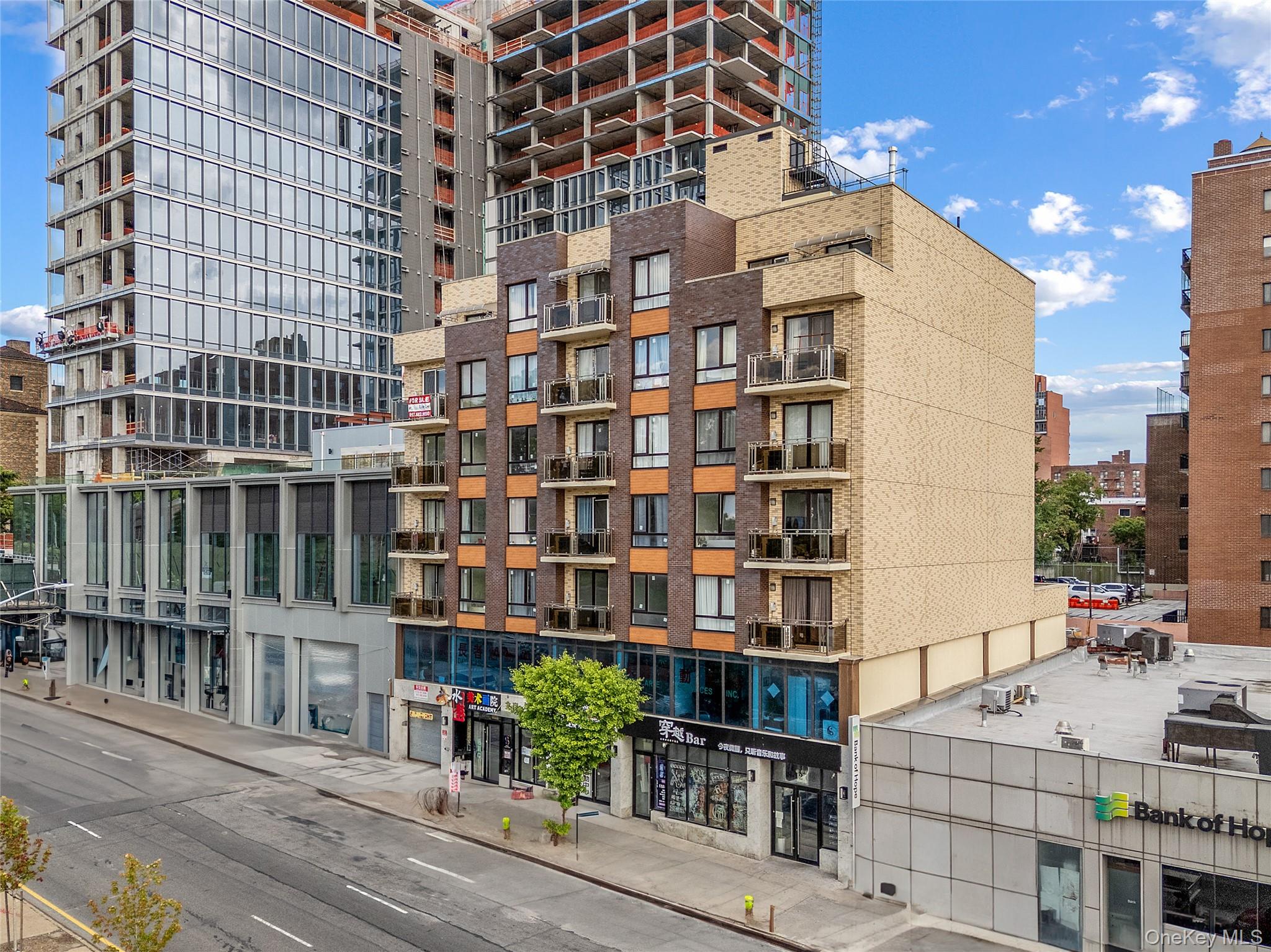 138-12 Northern Boulevard 5B