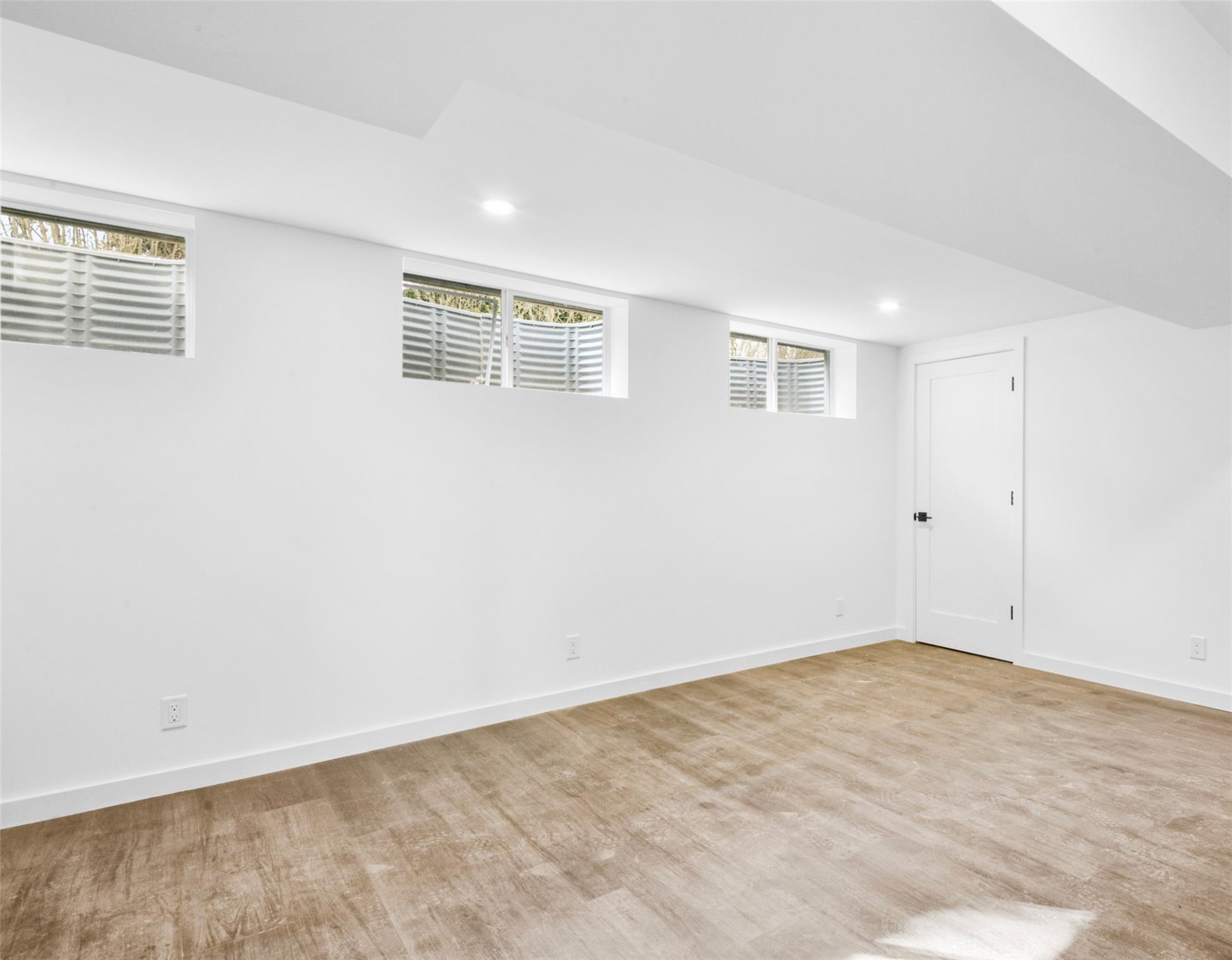 9 Chester Avenue, Elmsford, New York image 15