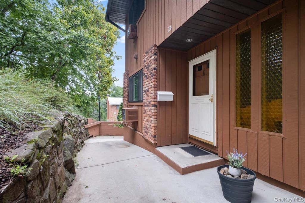 Photo of 226 Coachlight Square, Montrose, NY 10548 (MLS # 1039205)