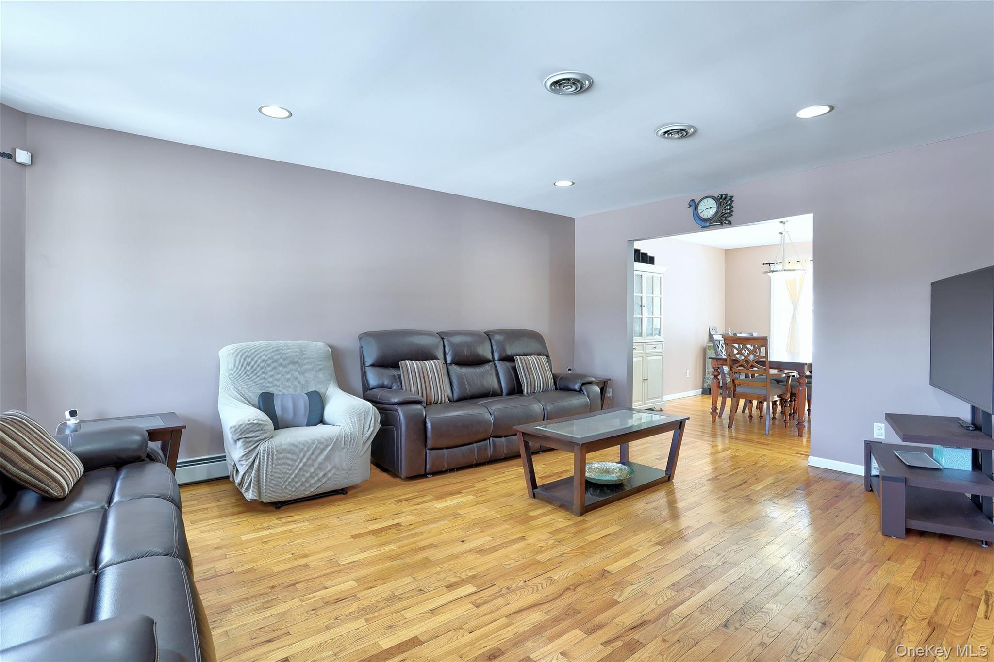 27 Red Schoolhouse Road