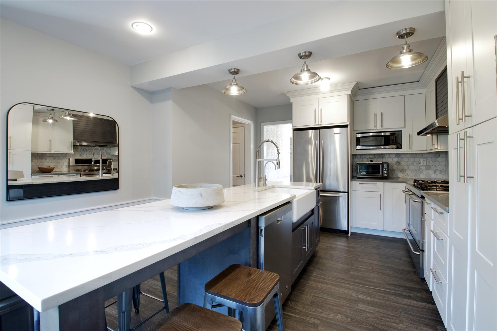 96 Claydon Road, Garden City, New York image 15