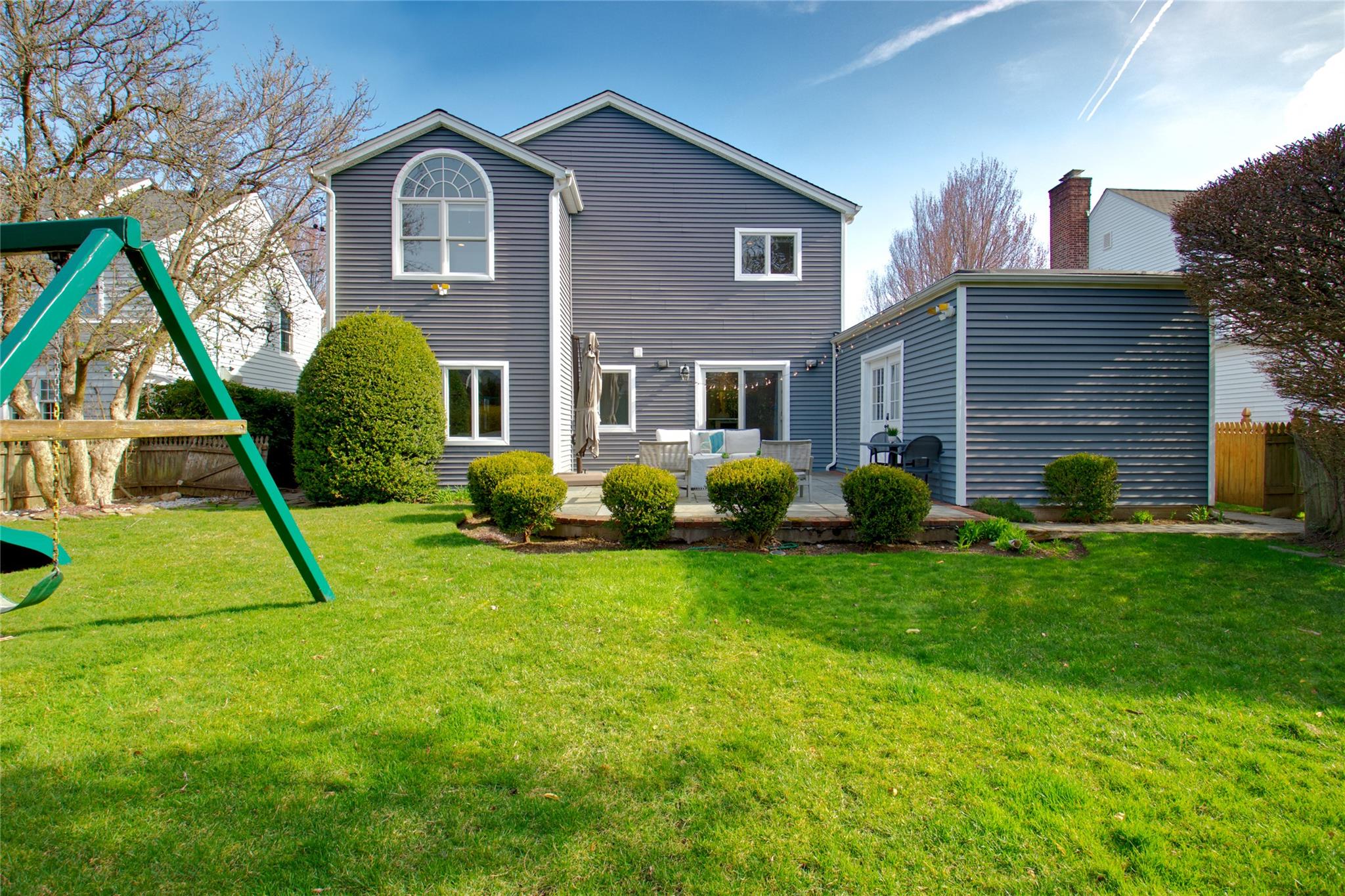 96 Claydon Road, Garden City, New York image 33