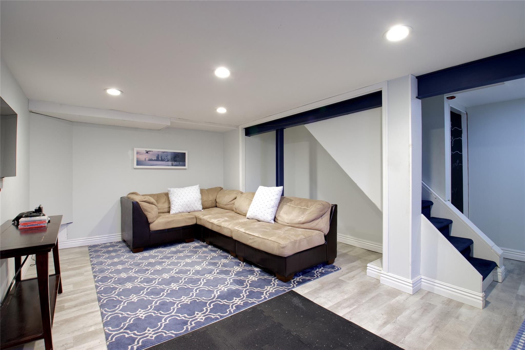 96 Claydon Road, Garden City, New York image 29