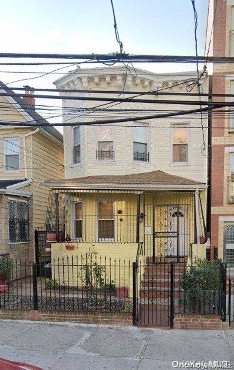 10432 39th Avenue Corona NY 11368