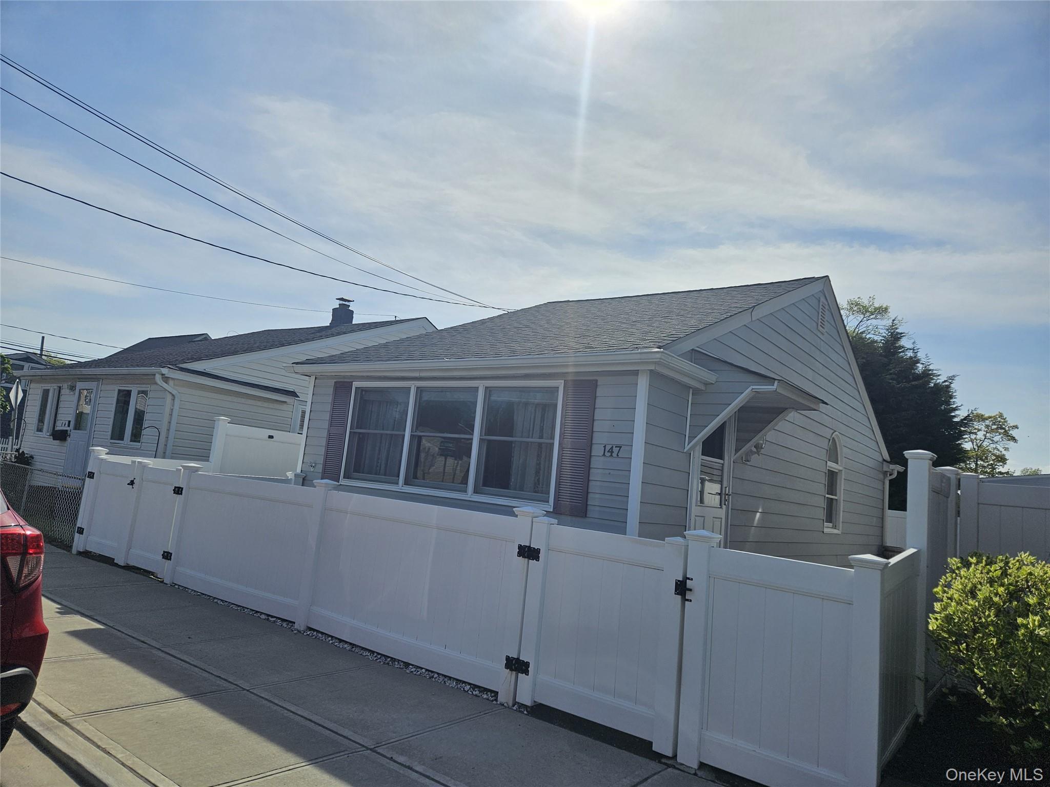 MLS: 996057