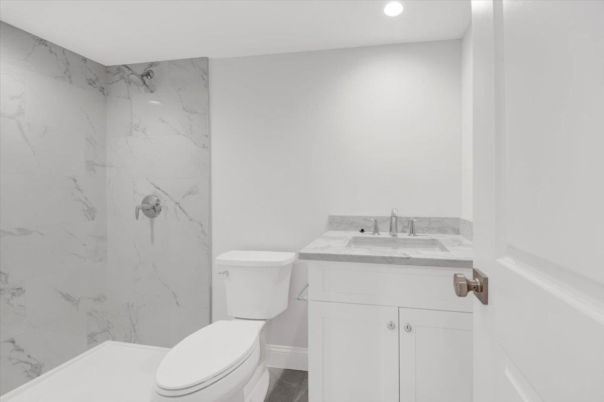 136 Gainsborg Avenue, West Harrison, New York image 28