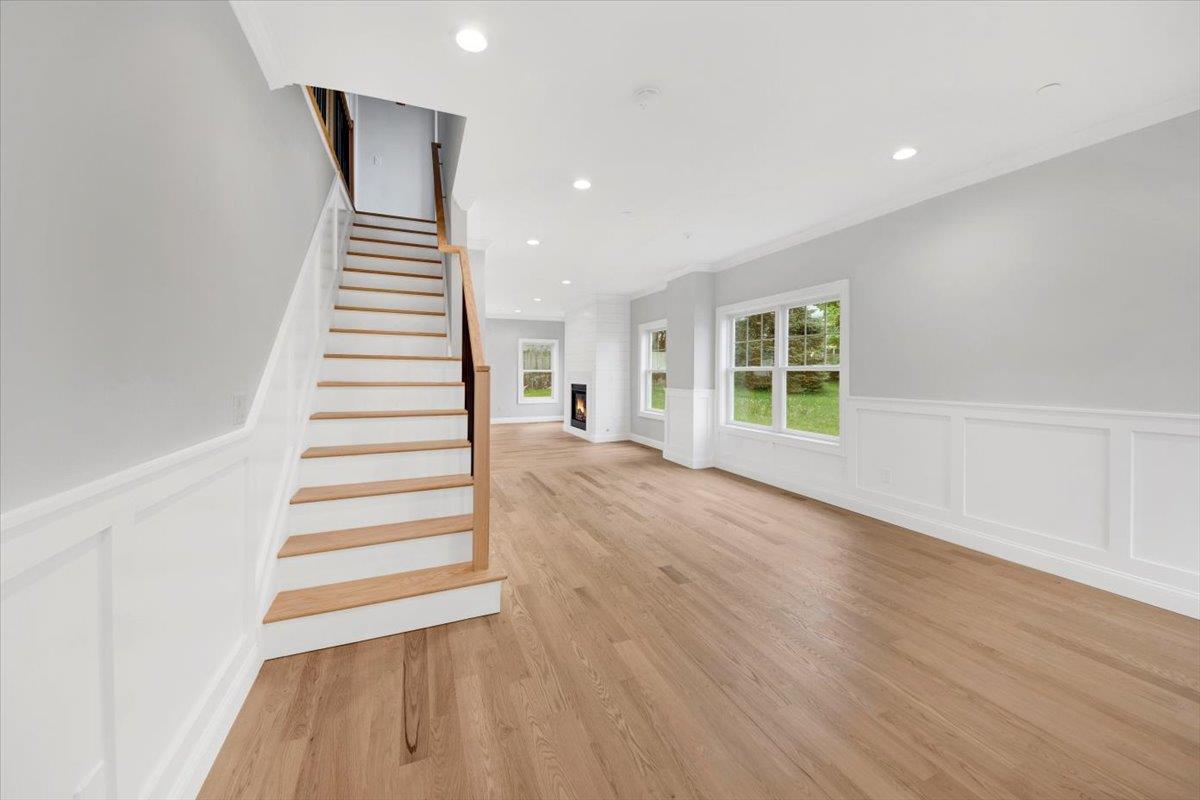 136 Gainsborg Avenue, West Harrison, New York image 3