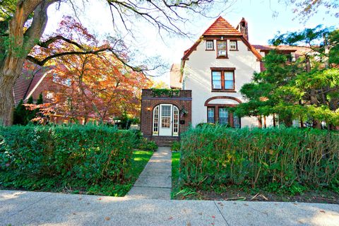 61 Summer Street Forest Hills NY 11375