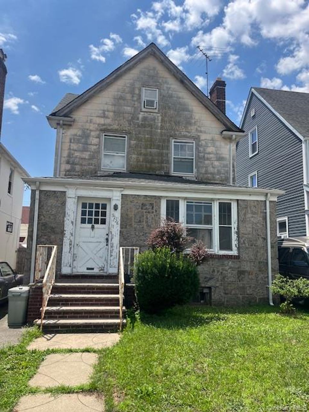 Photo of 9226 217th Street, Queens Village, NY 11428 (MLS # 1025059)