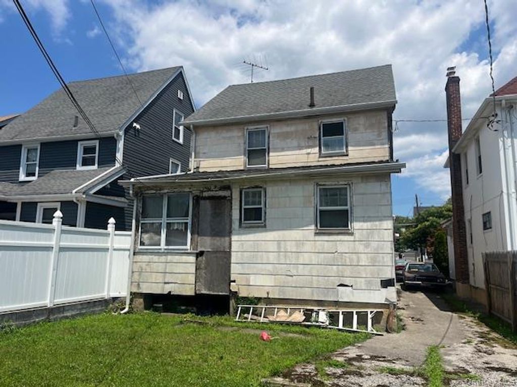 Photo of 9226 217th Street, Queens Village, NY 11428 (MLS # 1025059)