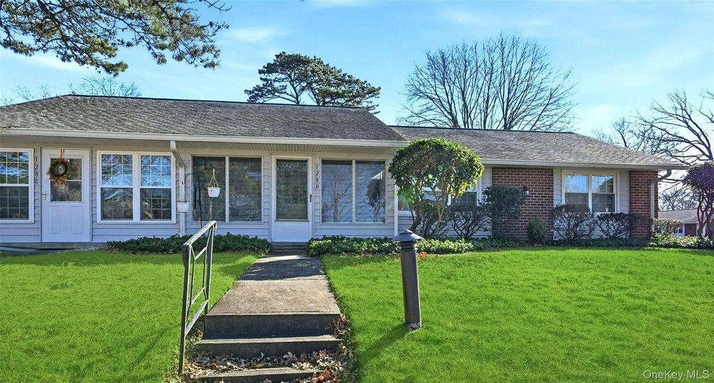 Photo of 128D Exmore Court, Ridge, NY 11961 (MLS # 951533)