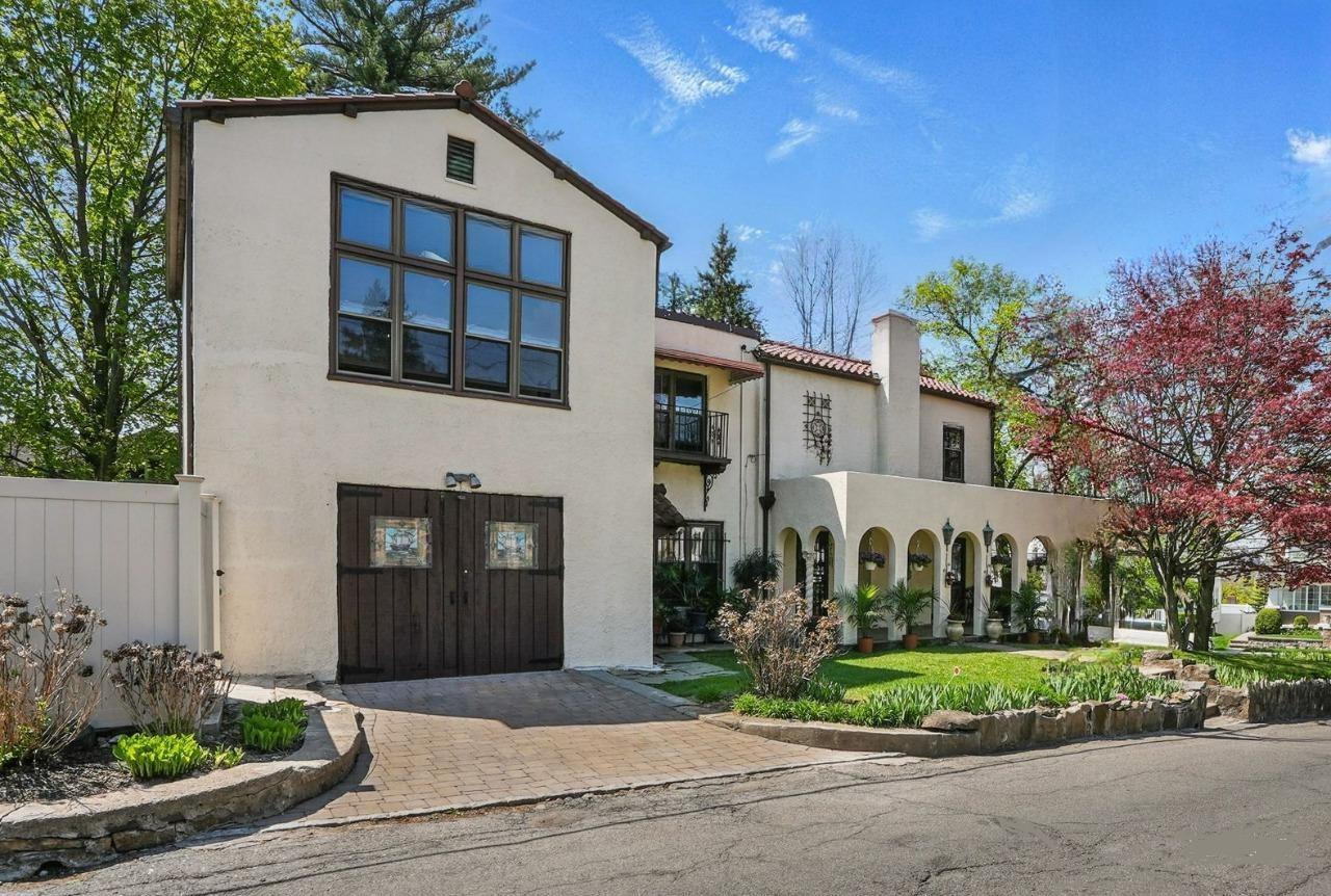 106 Devoe Avenue, Yonkers, New York image 1