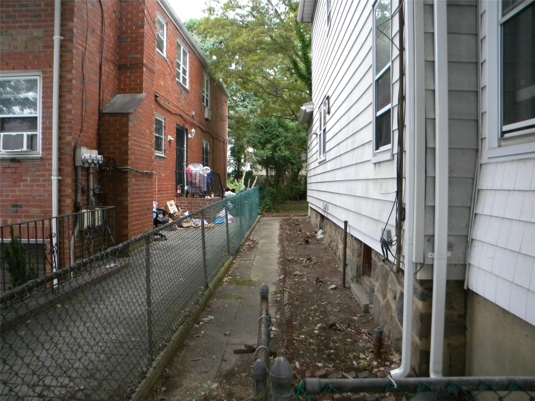 4529 Marathon Parkway