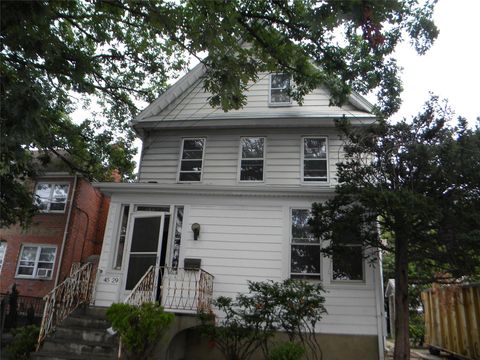 4529 Marathon Parkway Douglaston NY 11362