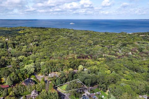 Homes For Sale - 3 Chapel Lane<br/> East Hampton, NY 11937