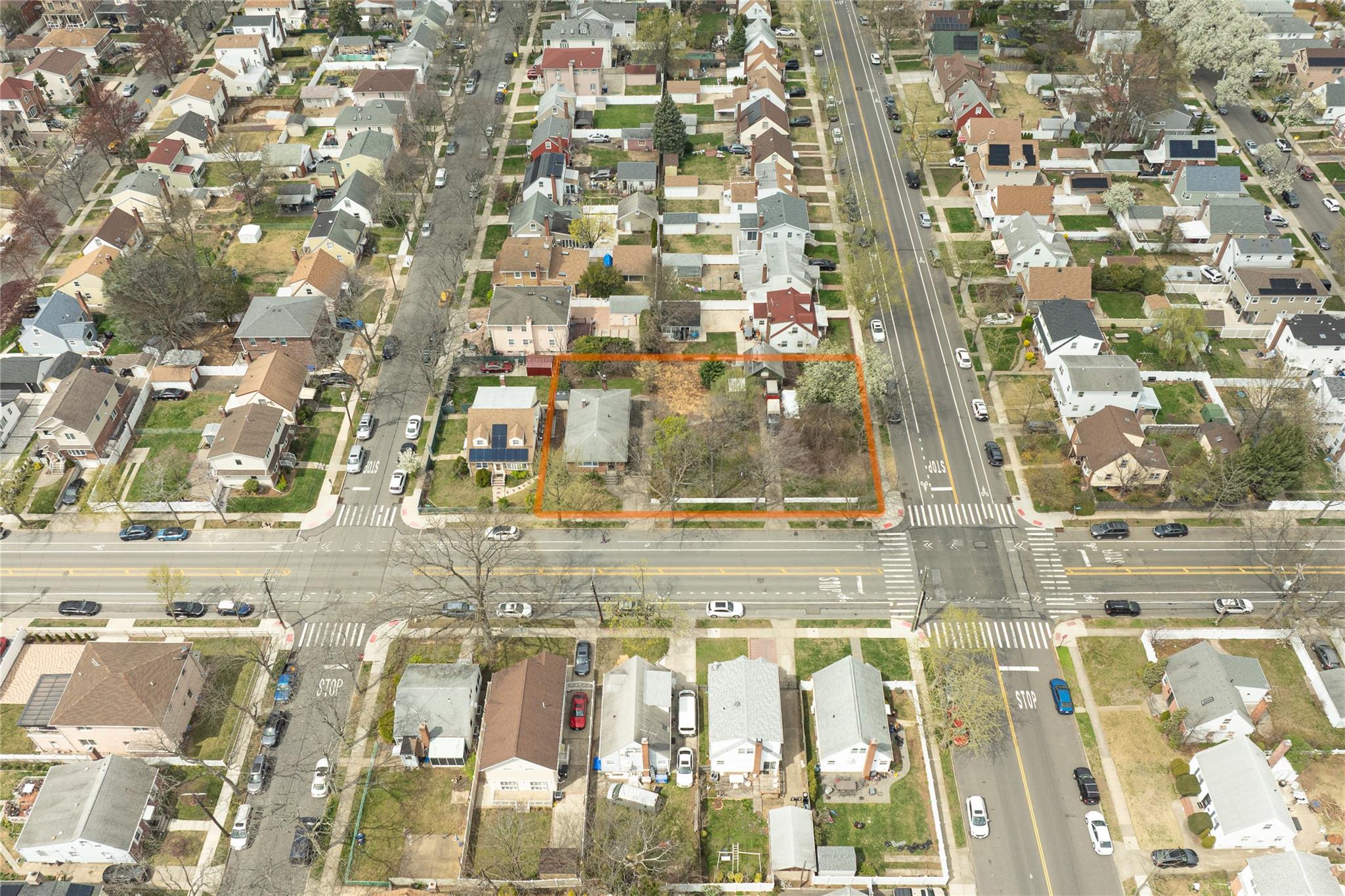 262-09 And 262-15 82 Avenue, Floral Park, New York image 37