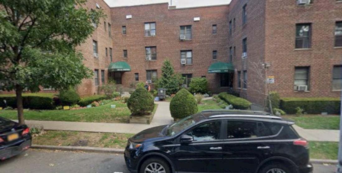 Rental Property at 39th Road 3D, Woodside, Queens, NY - Bedrooms: 1 
Bathrooms: 1 
Rooms: 2  - $2,400 MO.