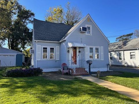 178 Washington Street Freeport NY 11520