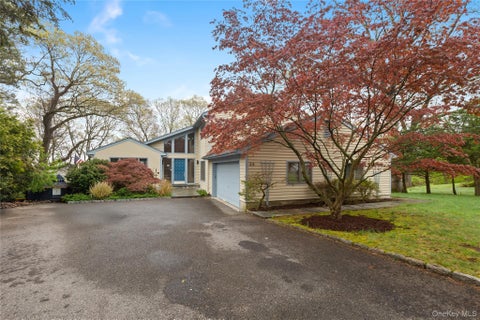 Homes For Sale - 38 Westerly Lane<br/> Thornwood, NY 10594
