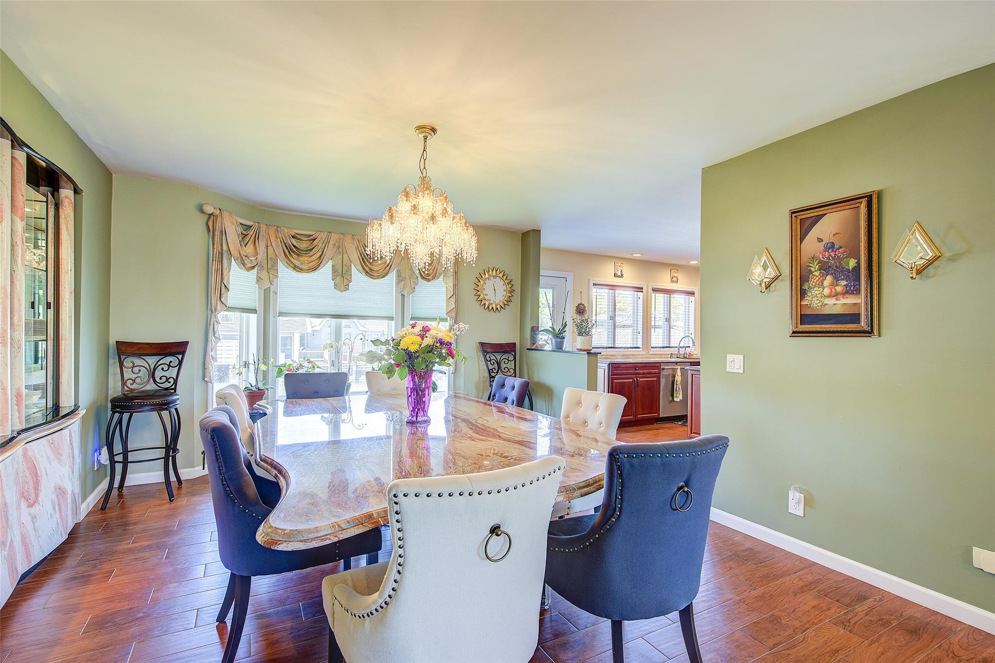 14 Delta Rd, Massapequa, New York image 8