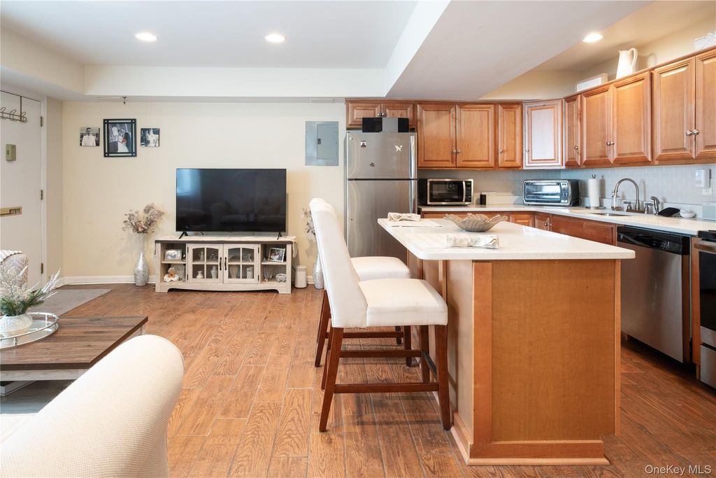 Photo of 50 West Street #A1G, Harrison, NY 10528 (MLS # 963501)